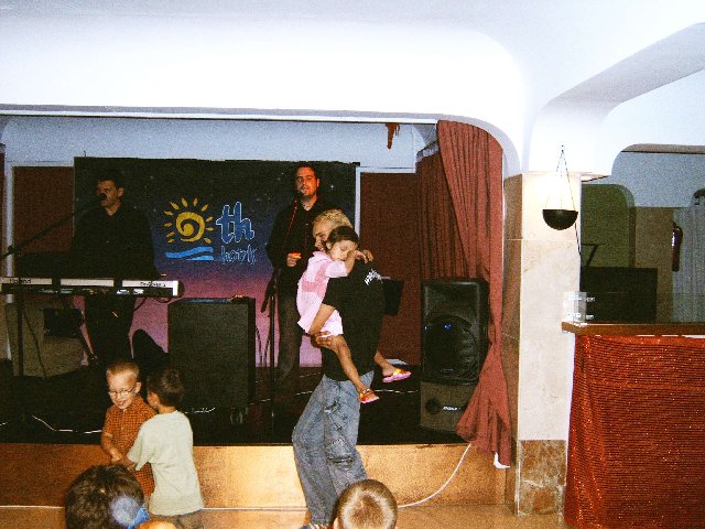 img155/1047/img00251tl4.jpg